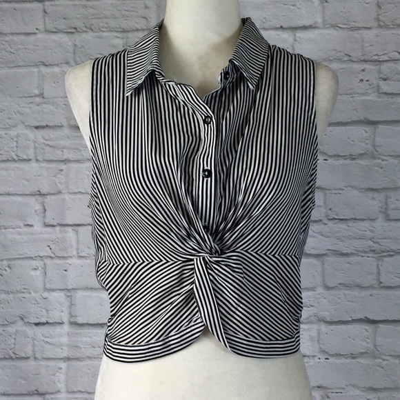 Active USA Tops - Black white stripe twist front sleeveless shirt